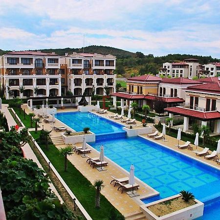 Private Apartment In Green Life Beach Resort Sozopol Exteriör bild