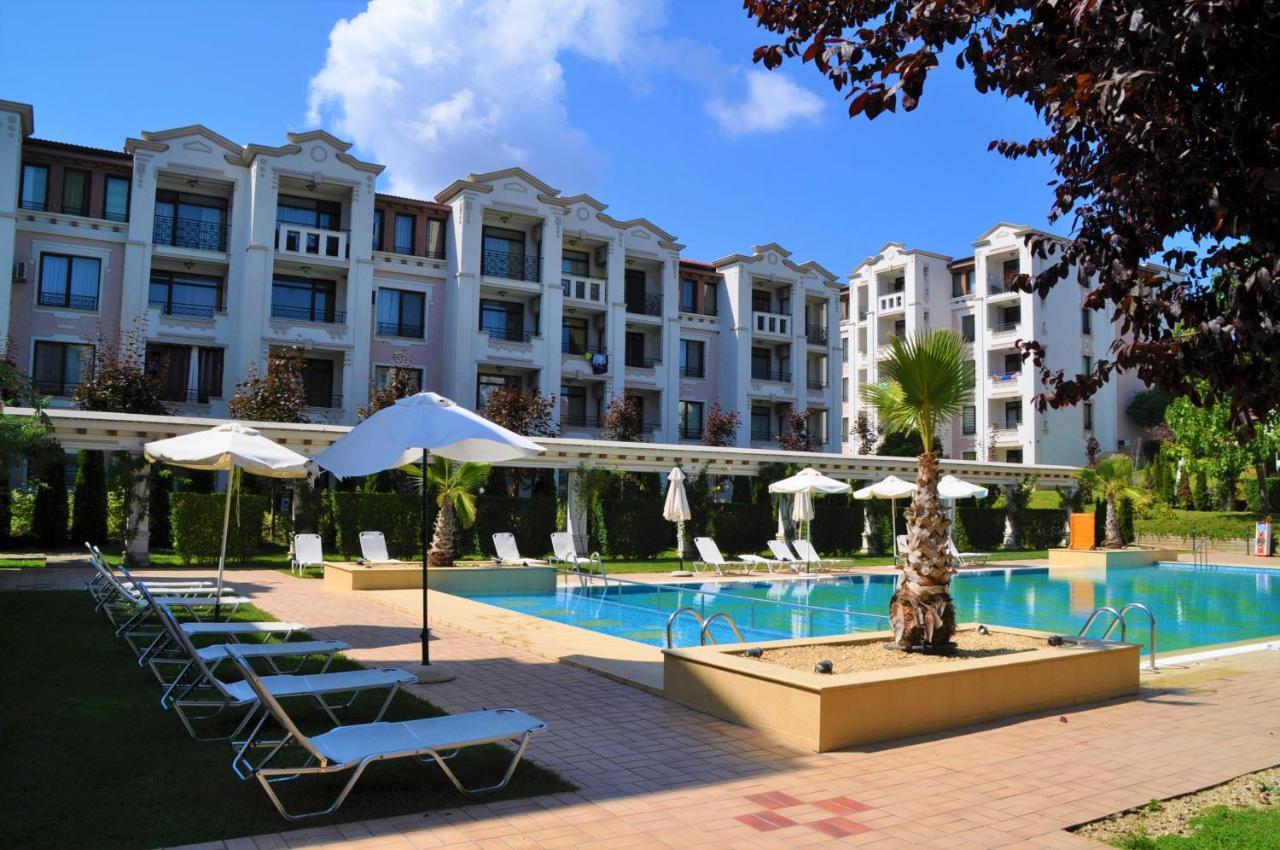 Private Apartment In Green Life Beach Resort Sozopol Exteriör bild