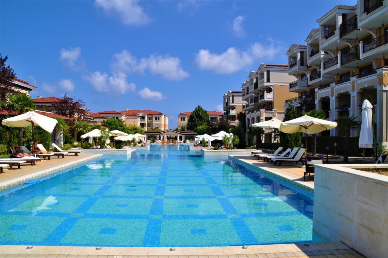 Private Apartment In Green Life Beach Resort Sozopol Exteriör bild