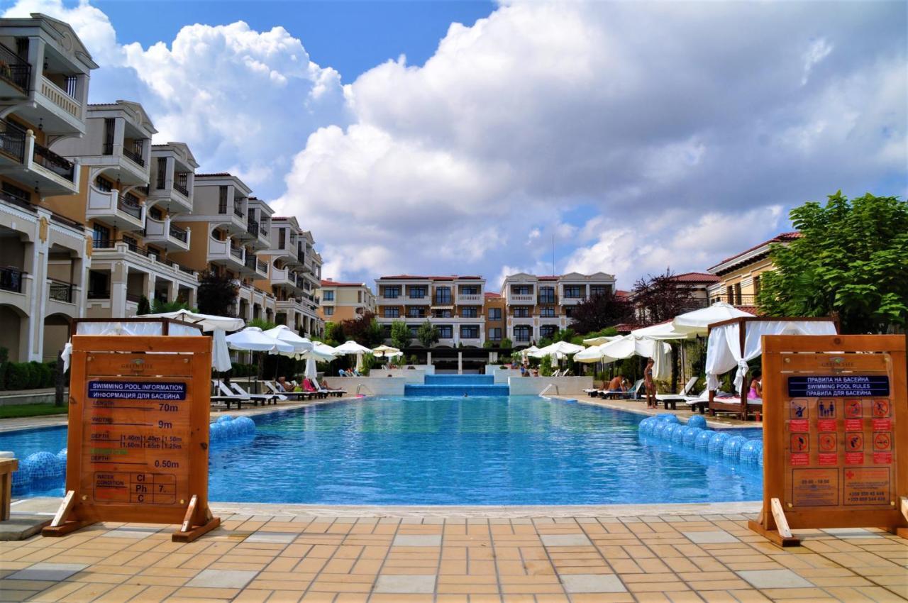 Private Apartment In Green Life Beach Resort Sozopol Exteriör bild