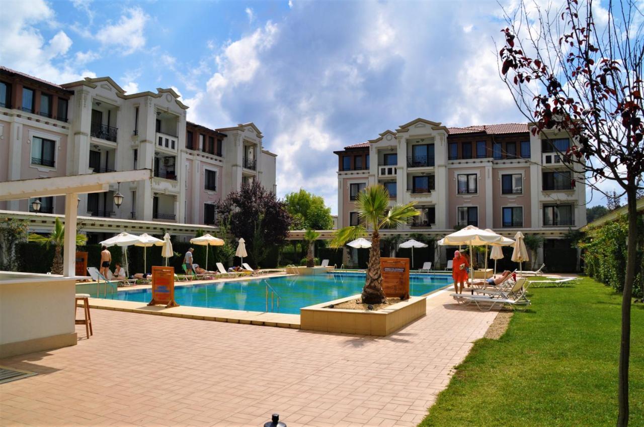 Private Apartment In Green Life Beach Resort Sozopol Exteriör bild