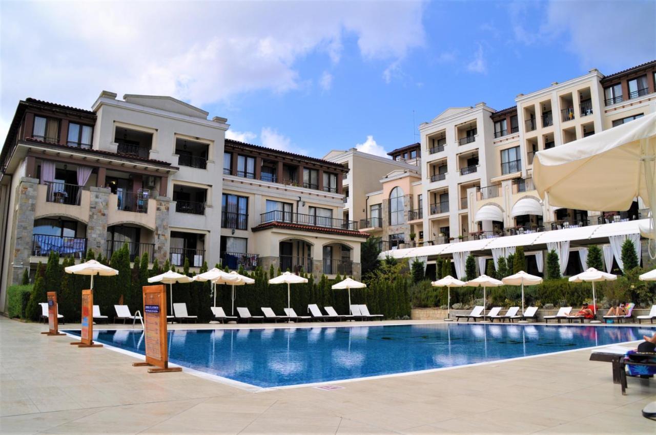 Private Apartment In Green Life Beach Resort Sozopol Exteriör bild